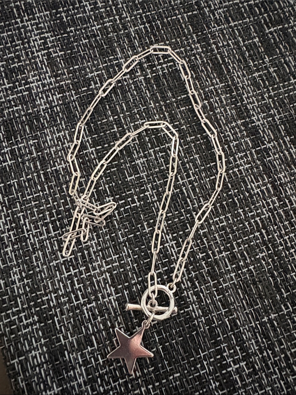Urban Outfitters Silver Paperclip Chain Necklace with Star Charm